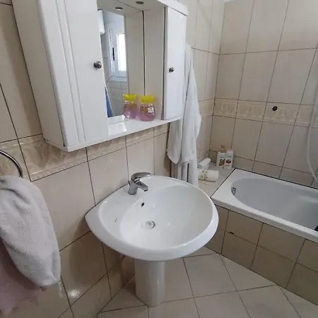 Ramaj's Apartamento